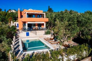 Apartment Serenity with Private Pool Near the Beach - Poljana - 0