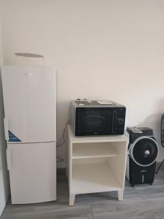 Joli studio res au calme en rez de jardin à Bandol. - 4