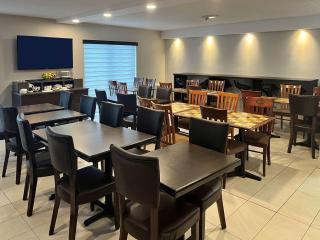 Econo Lodge Airport Quebec - 3