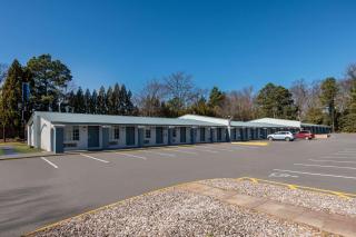 Rodeway Inn Charlotte Airport Area - Charlotte - 7