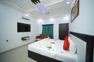 THE HOTEL PARADISE - Gorakhpur - 1