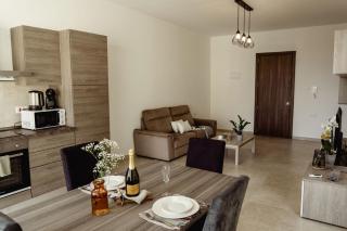 Stylish 2BDR Unit in Sliema! Near Valletta Ferry! - Sliema - 9