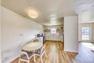 Riverfront Oasis 2 - 4