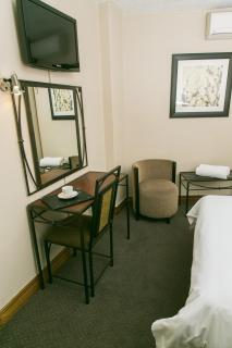 Hotel 224 & Apartments - 4
