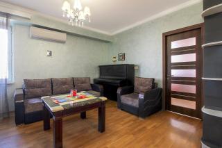 2 Bedroom Apartment on Vardananc street - Erevan - 2