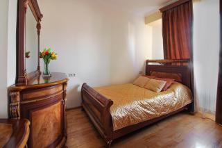 2 Bedroom Apartment on Vardananc street - Erevan - 8