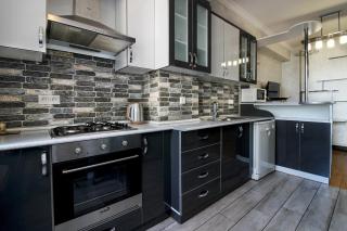 2 Bedroom Apartment on Vardananc street - Erevan - 7