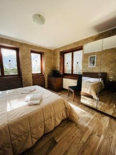 San Luigi - Rooms & Apartments - Campodolcino - 1