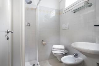 Hotel Baltic - Rimini - 2