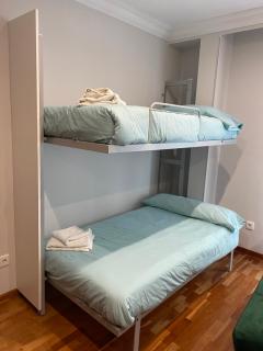 Maison San Isidoro - GARAJE y WIFI GRATUITO - León - 3