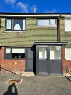 Very comfy 3 bed town house - Ashton under Lyne - 4