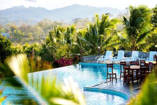 KNN Luxury Hill - 9