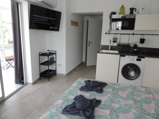 Begonia City Center Apartment 230 BY NAMASTE ELITE - Torremolinos - 0