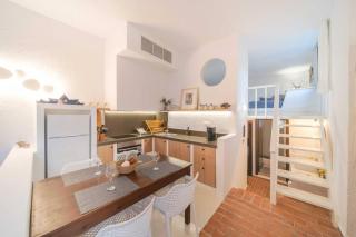 Waterside Escape - 5