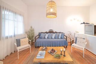 Waterside Escape - 4