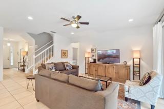7 Bedrooms 5 Bathrooms Solterra 5220 Oa - 4