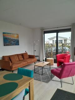 Luxe 5 persoons bungalow op rustig vakantiepark nabij Leeuwarden - Dronrijp - 3