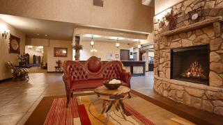 Best Western PLUS Cimarron Hotel & Suites - 6