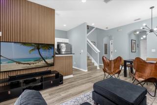 3 Bedrooms - 3 Bathrooms - Regal Oaks 5714 Dd - Orlando - 0