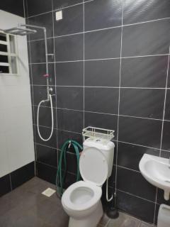 Homestay Hafiy Manjung Lekir Sitiawan - - 6