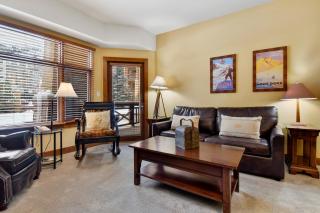 Rare Sundial 4BR Ski in Ski out Walk out to Pool - Park City - 2