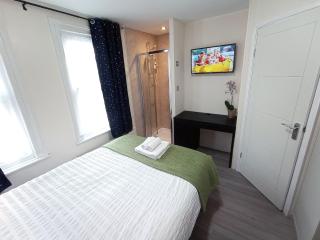 The Maple Studio - Self contained one bed studio flat - Oxford - 6