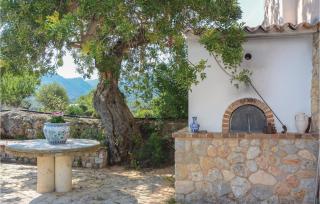 Beautiful Home In Alaró - 1