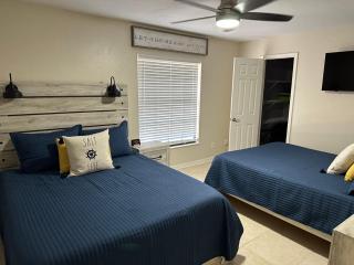 Three Treasures Beach House - New Smyrna Beach - 2