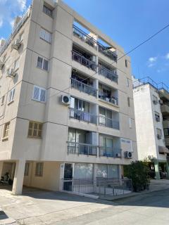 Peaceful 2 bedroom Flat - Engomi - 9