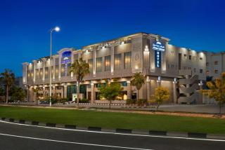Howard Johnson Dammam Hotel - Dammam - 0