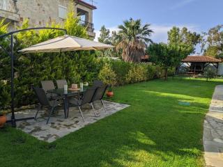 Villa Beta - 5min walk to beach, BBQ, Parking - Pefkochori - 3