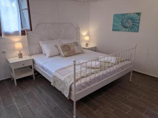 Villa Beta - 5min walk to beach, BBQ, Parking - Pefkochori - 2