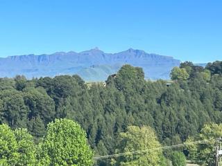 Sunset View Self catering Cottage - Underberg - 5