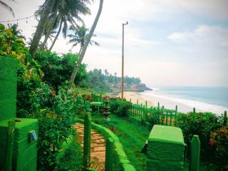 Mavila Beach Resort, Kerala's Heritage Temple Villa - 5