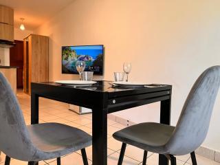 Le ti Canbou - Studio - Près de la plage -By Sister Home - 9