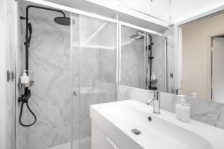 WHome Lisbon's Best Kept Secret: 2-Bed w/AC & Patio - Lissabon - 6