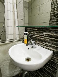 Apt 100 Prague - Praga - 5