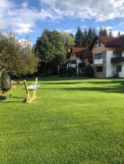 Garden Retreat - Bran - 0