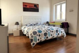 Helena House - 6