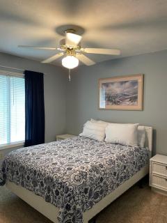 Pink flamingo/walk to beach w/ king bedroom - Myrtle Beach - 6