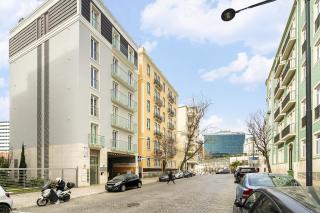 WHome Urban Retreat: Downtown Luxury, Parking, AC & Elevator - Lissabon - 5