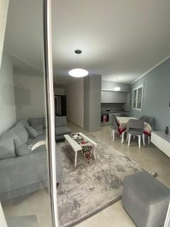 Lungo Mare//newly furnished 2+2 apartment - Vlorë - 9