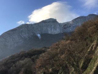 la dent du loup à la campagne, proche de Grenoble - Noyarey - 2