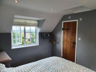 Countryside 3 Bed Detached Cottage - 7