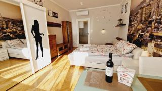 Parliament View Apartment - Budapest - 8