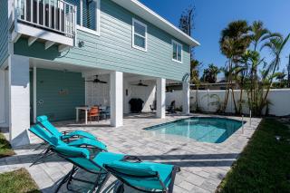 233 Delmar Avenue - Beautiful Private Pool Home home - Fort Myers Beach - 9