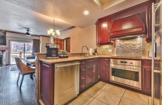 Westgate 2 Bedroom ski in, ski out spa pool shuttle restaurants resort amenities - 8