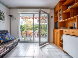 Appartement RDC avec terrasse, piscine et parking à 1km de la plage - FR-1-2-418 - Hendaye - 8