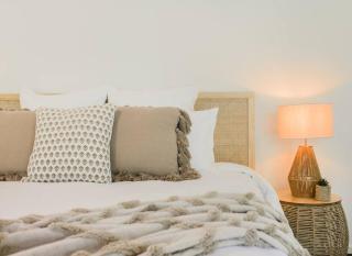 The Pool House - Rosebud - 6