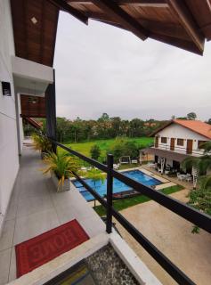 Royal Crown Residency Hotel - Talawatugoda - 8